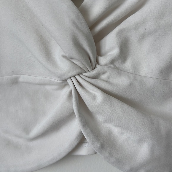 BABATON Cropped Tank - Picture 2 of 4